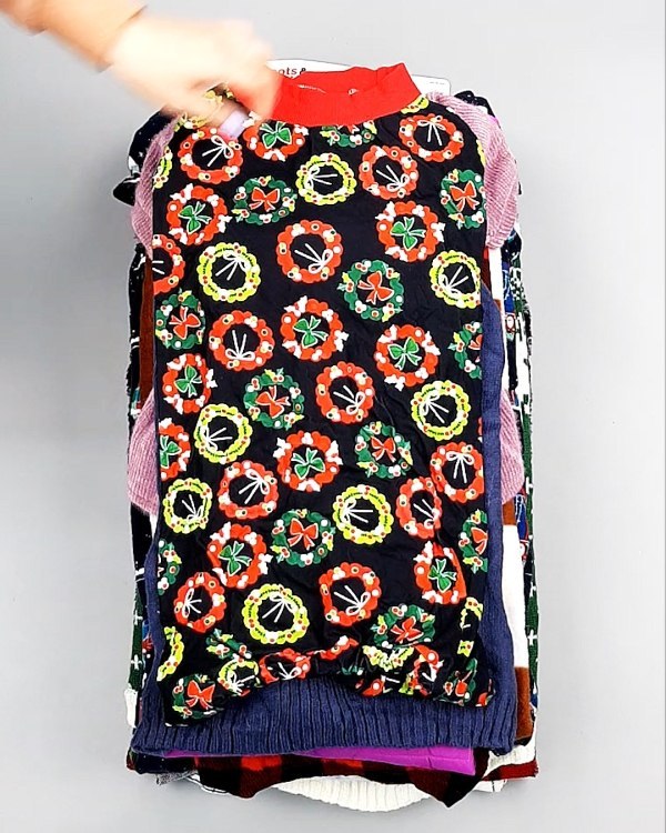 Фотография  735 - Одежда для собак AMAZON 015#4 кг, ЛОТ №7800 оптом в Новосибирске и Новосибирской области