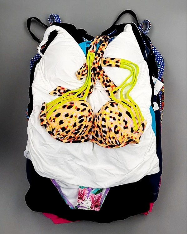 Фотография  845 - Купальники СТОК CAN 124#5 кг, ЛОТ №7688 оптом в Новосибирске и Новосибирской области