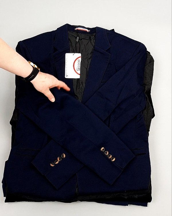 Фотография  372 - Пиджаки муж AMAZON 015#7,8 кг, ЛОТ №7774 оптом в Новосибирске и Новосибирской области