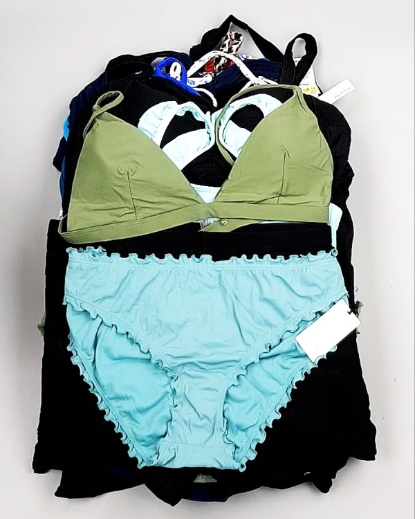 Фотография  712 - Купальники AMAZON жен 015#4 кг, ЛОТ №7797 оптом в Новосибирске и Новосибирской области