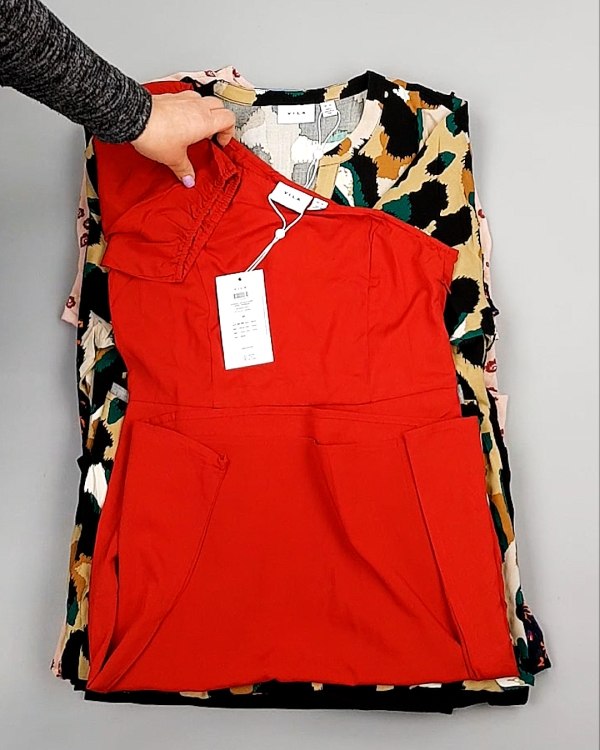 Фотография  788 - Платья VILA Summer 104#5 кг, ЛОТ №7833 оптом в Новосибирске и Новосибирской области