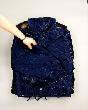 Фотография  205 - Верхняя одежда AMAZON жен 015#10 кг, ЛОТ №7714 оптом в Новосибирске и Новосибирской области