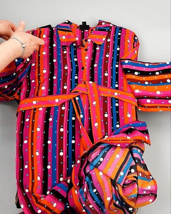 Фотография  556 - Платья СТОК CAN зима 084#7 кг, ЛОТ №7825 оптом в Новосибирске и Новосибирской области