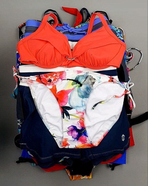 Фотография  816 - Купальники СТОК CAN 124#5 кг, ЛОТ №7686 оптом в Новосибирске и Новосибирской области