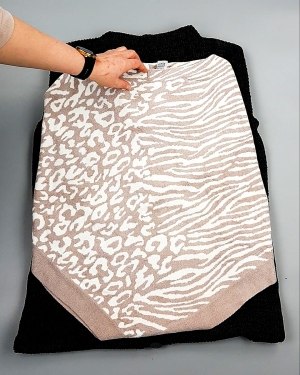 Фотография  489 - Джемпера СТОК CAN 084#7 кг, ЛОТ №7648 оптом в Новосибирске и Новосибирской области