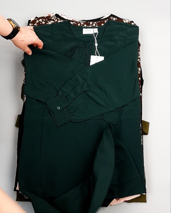 Фотография  236 - Платья VILA Summer 104#5 кг, ЛОТ №7698 оптом в Новосибирске и Новосибирской области