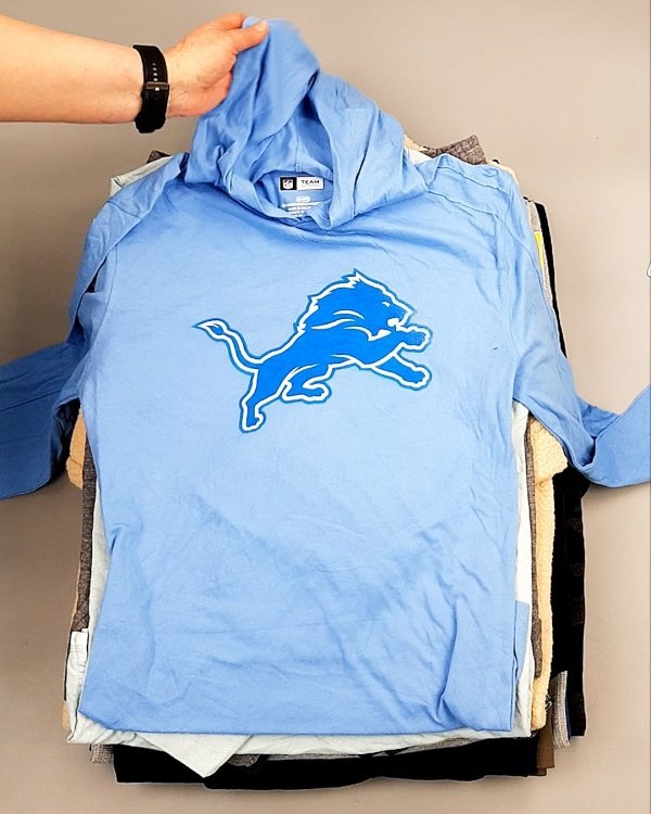 Фотография  553 - AMAZON mix муж весна 015#15 кг, ЛОТ №7740 оптом в Новосибирске и Новосибирской области