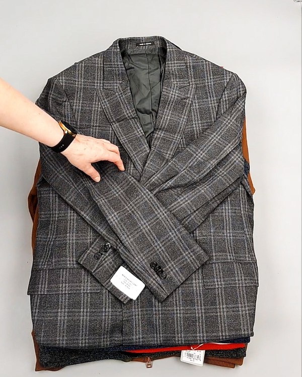 Фотография  849 - AMAZON mix муж весна 015#15 кг, ЛОТ №7739 оптом в Новосибирске и Новосибирской области