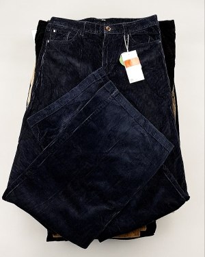 Купить Брюки вельветовые м/ж C&A 025#10 кг, ЛОТ №8031 оптом в Новосибирске и Новосибирской области