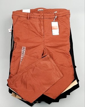 Купить Брюки женские лето C&A 025#10 кг, ЛОТ №7892 оптом в Новосибирске и Новосибирской области