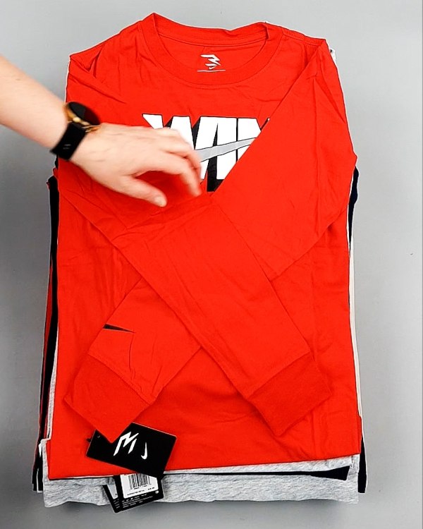 Фотография  641 - Тонковки детские NIKE CAN 084#5 кг, ЛОТ №7970 оптом в Новосибирске и Новосибирской области