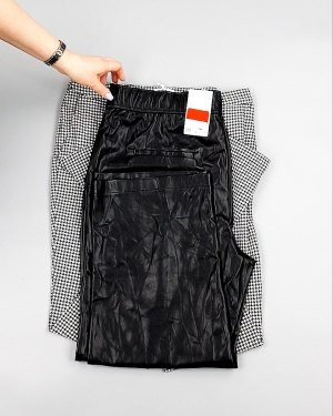 Фотография  880 - Брюки женские зима C&A 025#10 кг оптом в Новосибирске и Новосибирской области