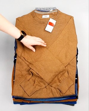 Купить Джемпера легкие мужские C&A 025#7 кг, ЛОТ №7876 оптом в Новосибирске и Новосибирской области