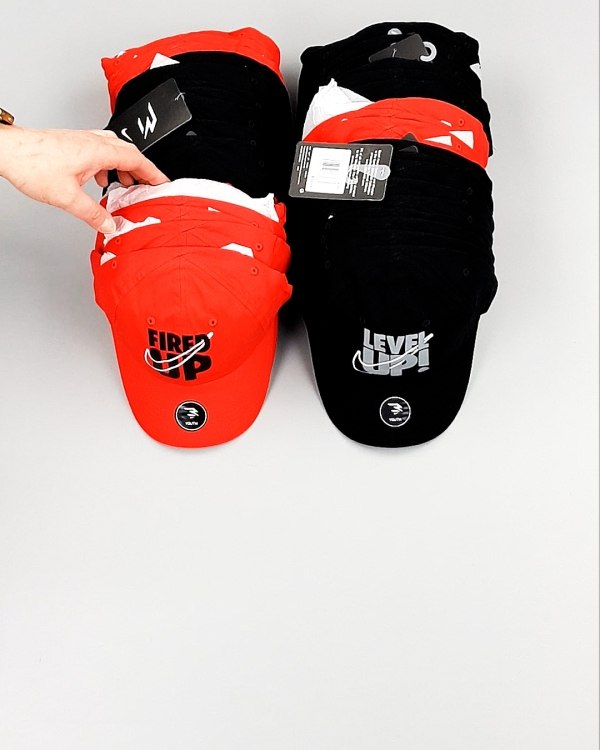 Фотография  426 - Кепки детские CAN 084#5 кг, ЛОТ №7966 оптом в Новосибирске и Новосибирской области