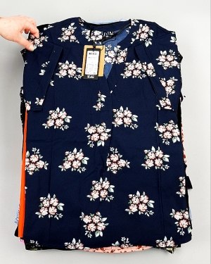 Фотография  508 - Блузки Bestseller 44#5 кг оптом в Новосибирске и Новосибирской области