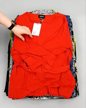 Фотография  454 - Блузки Bestseller+DK 035#5 кг, ЛОТ №8097 оптом в Новосибирске и Новосибирской области