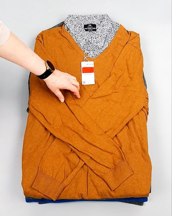 Фотография  251 - Джемпера легкие мужские C&A 025#7 кг, ЛОТ №7876 оптом в Новосибирске и Новосибирской области