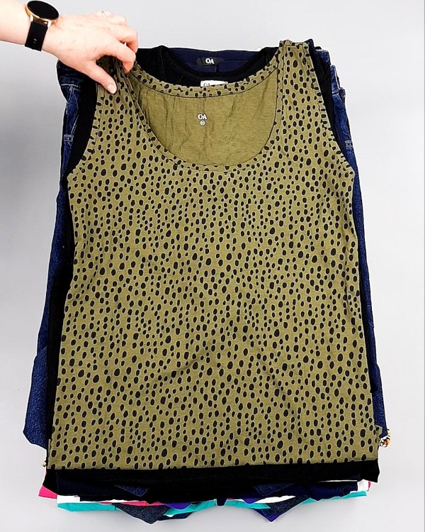 Фотография  761 - C&A Summer mix 022024#15 кг, ЛОТ №7916 оптом в Новосибирске и Новосибирской области