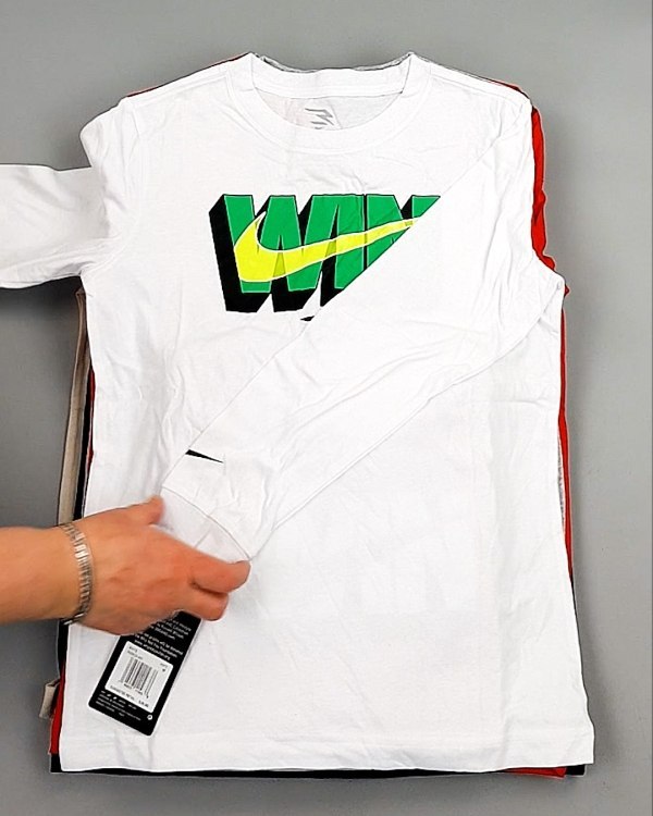 Фотография  311 - Тонковки детские NIKE CAN 084#5 кг, ЛОТ №7969 оптом в Новосибирске и Новосибирской области