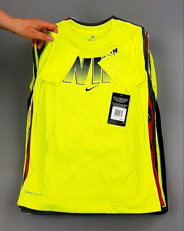 Фотография  615 - Футболки детские NIKE CAN 084#5 кг, ЛОТ №8301 оптом в Новосибирске и Новосибирской области