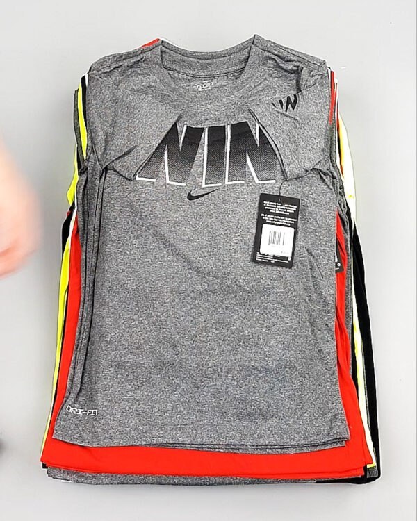 Фотография  420 - Футболки детские NIKE CAN 084#5 кг, ЛОТ №8301 оптом в Новосибирске и Новосибирской области