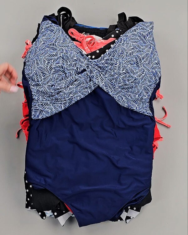 Фотография  903 - Купальники + плавки LIDL 074#5 кг, ЛОТ №8367 оптом в Новосибирске и Новосибирской области