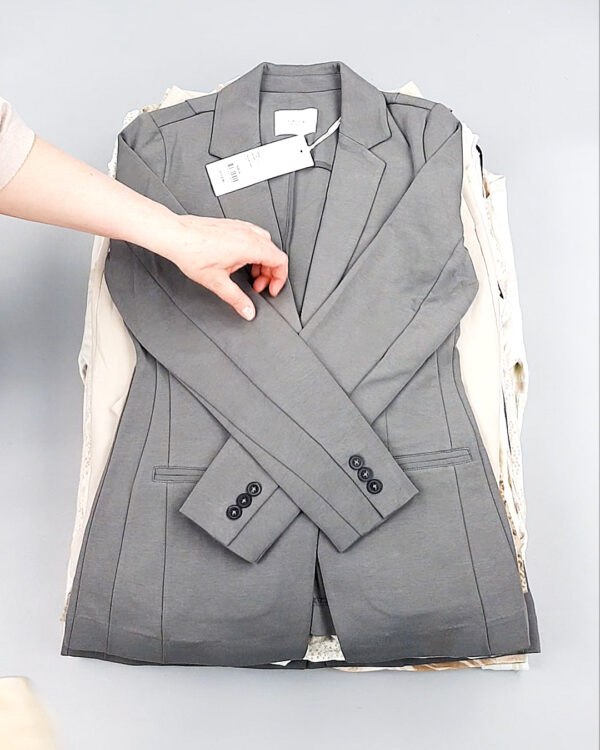 Фотография  124 - YA YA mix 43#40 шт, ЛОТ №8267 оптом в Новосибирске и Новосибирской области