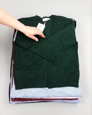 Фотография  622 - Джемпера легкие Bestseller+DK 035#7 кг, ЛОТ №8252 оптом в Новосибирске и Новосибирской области