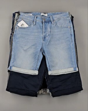 Купить Шорты JACK JONES men 045#5 кг, ЛОТ №8659 оптом в Новосибирске и Новосибирской области