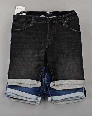 Купить Шорты JACK JONES men 045#5 кг, ЛОТ №8663 оптом в Новосибирске и Новосибирской области
