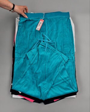 Фотография  160 - Спортивные костюмы  AD83#4 шт, ЛОТ №8637 оптом в Новосибирске и Новосибирской области