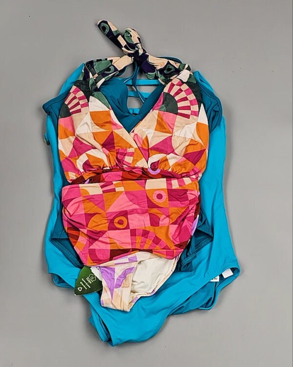 Фотография  264 - Купальники Nordstrom 124#2,3 кг, ЛОТ №8488 оптом в Новосибирске и Новосибирской области