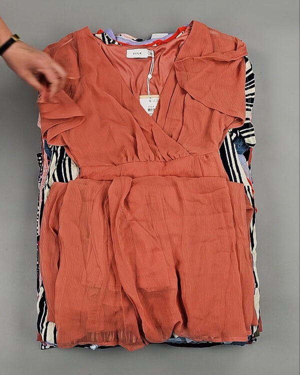 Фотография  638 - Платья VILA Summer 045#5 кг, ЛОТ №8619 оптом в Новосибирске и Новосибирской области