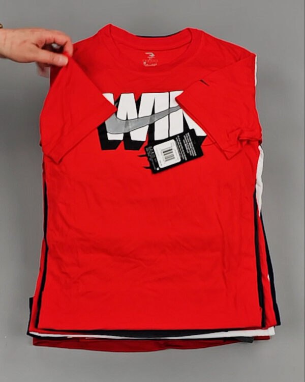 Фотография  411 - KIDS NIKE CAN 084#5 кг, ЛОТ №8502 оптом в Новосибирске и Новосибирской области