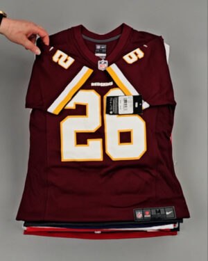 Фотография  284 - KIDS NIKE CAN 084#5 кг, ЛОТ №8504 оптом в Новосибирске и Новосибирской области