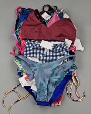 Купить Купальники Nordstrom 124#2,5 кг, ЛОТ №8489 оптом в Новосибирске и Новосибирской области