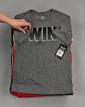 Фотография  234 - KIDS NIKE CAN 084#5 кг, ЛОТ №8477 оптом в Новосибирске и Новосибирской области