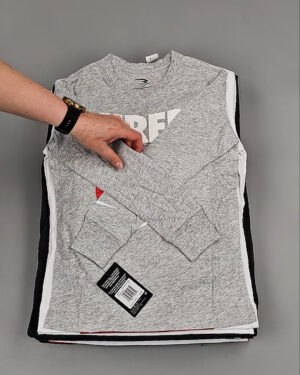 Фотография  370 - KIDS NIKE CAN 084#5 кг, ЛОТ №8503 оптом в Новосибирске и Новосибирской области