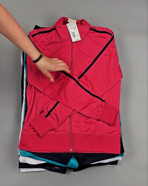 Фотография  707 - Спортивные костюмы  AD83#10 шт, ЛОТ №8639 оптом в Новосибирске и Новосибирской области