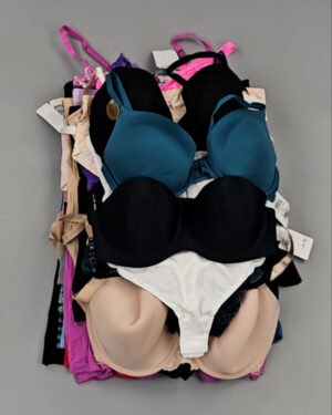 Купить Купальники Nordstrom 124#2,8 кг, ЛОТ №8490 оптом в Новосибирске и Новосибирской области