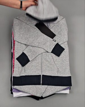 Фотография  380 - Спортивные костюмы  AD83#10 шт, ЛОТ №8638 оптом в Новосибирске и Новосибирской области