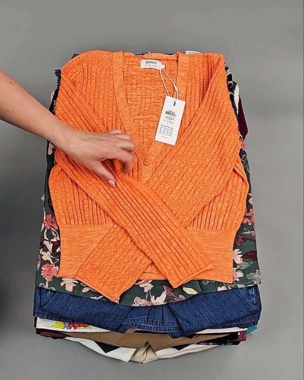 Фотография  167 - ONLY Summer mix 045#15 кг, ЛОТ №8456 оптом в Новосибирске и Новосибирской области