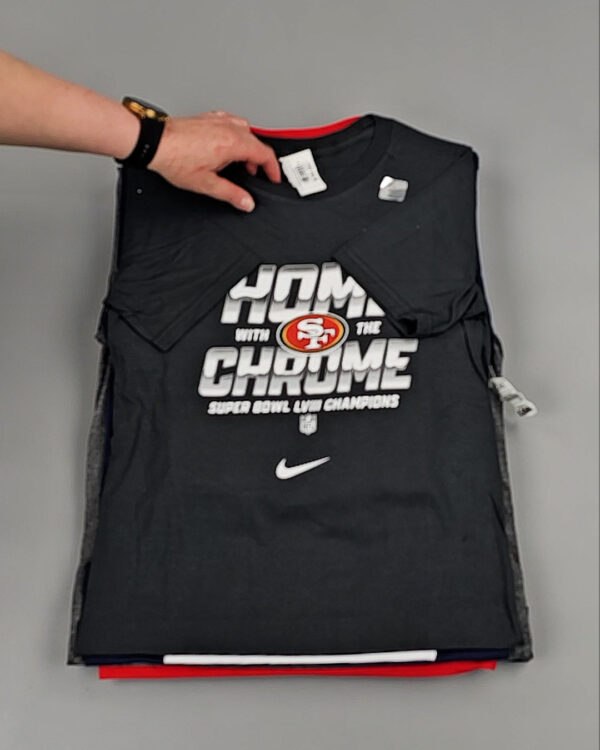 Фотография  843 - KIDS NIKE CAN 084#5 кг, ЛОТ №8505 оптом в Новосибирске и Новосибирской области