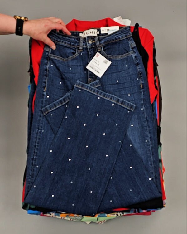 Фотография  461 - ICHI Summer mix 045#15 кг, ЛОТ №8585 оптом в Новосибирске и Новосибирской области