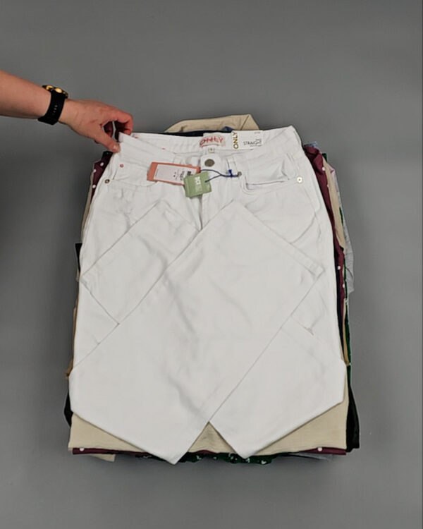 Фотография  418 - ONLY Summer mix 045#15 кг, ЛОТ №8516 оптом в Новосибирске и Новосибирской области