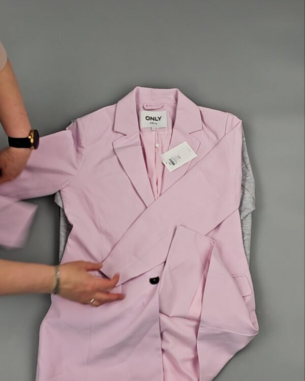 Фотография  490 - ONLY Summer mix 045#15 кг, ЛОТ №8516 оптом в Новосибирске и Новосибирской области