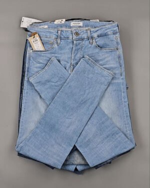 Купить Джинсы JACK JONES men 045#5 кг, ЛОТ №8757 оптом в Новосибирске и Новосибирской области
