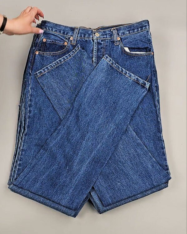 Фотография  296 - Джинсы LEVIS муж #6,3 кг, ЛОТ №8759 оптом в Новосибирске и Новосибирской области