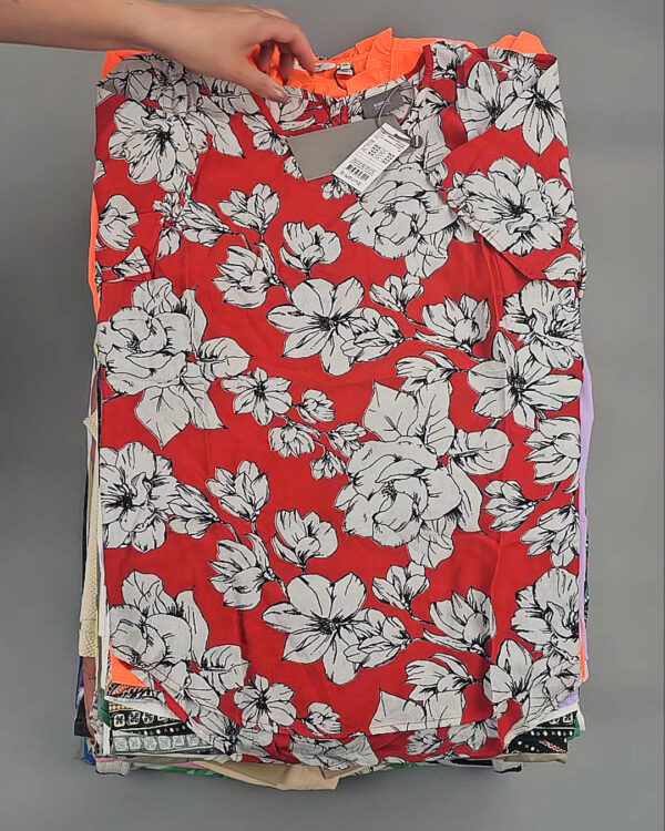 Фотография  164 - B.YOUNG Summer mix 045#17 кг оптом в Новосибирске и Новосибирской области