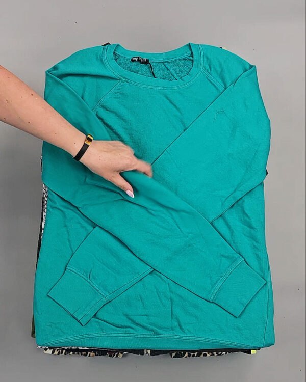 Фотография  489 - CIRCUS mix #12 кг, ЛОТ №8806 оптом в Новосибирске и Новосибирской области